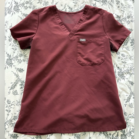 Figs Maroon Top - Picture 2 of 4